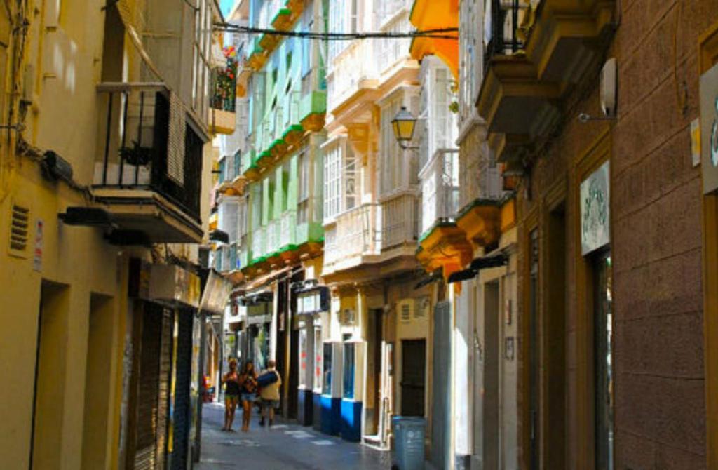 Cadiz Inn Backpackers Екстериор снимка