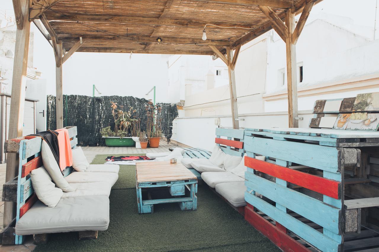 Cadiz Inn Backpackers Екстериор снимка